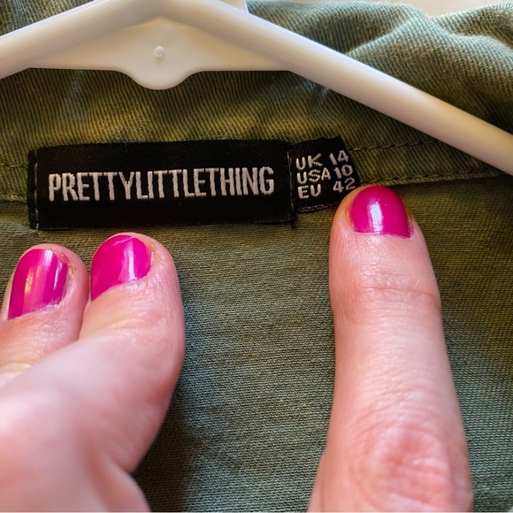 Pretty Little Thing Button Down Shirt Womens Size 10 Denim Acid Wash Army Green - Picture 6 of 7